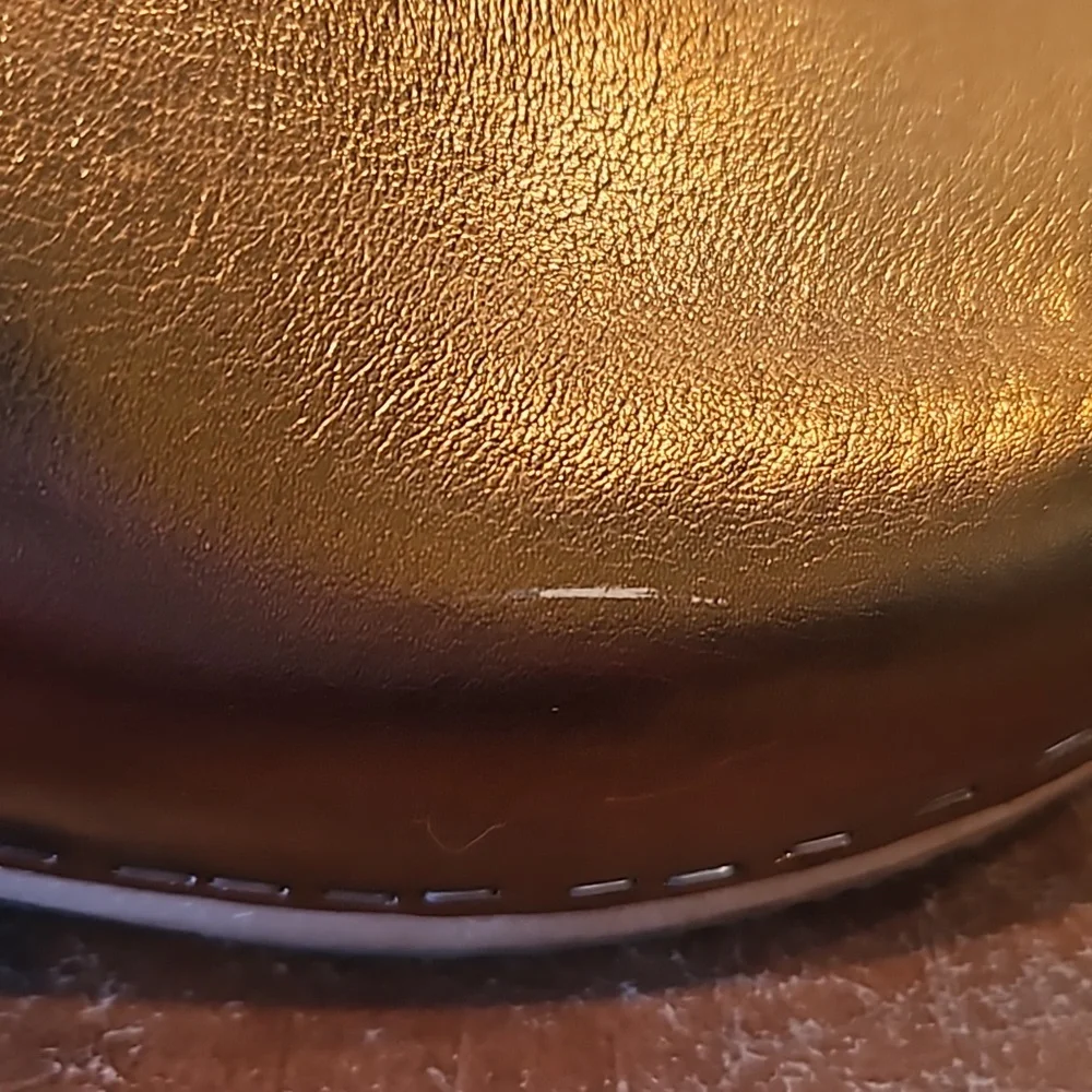 Clogs - Picture 7 of 7